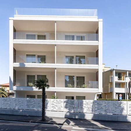 Lake Side Suites Рива-дель-Гарда Екстер'єр фото