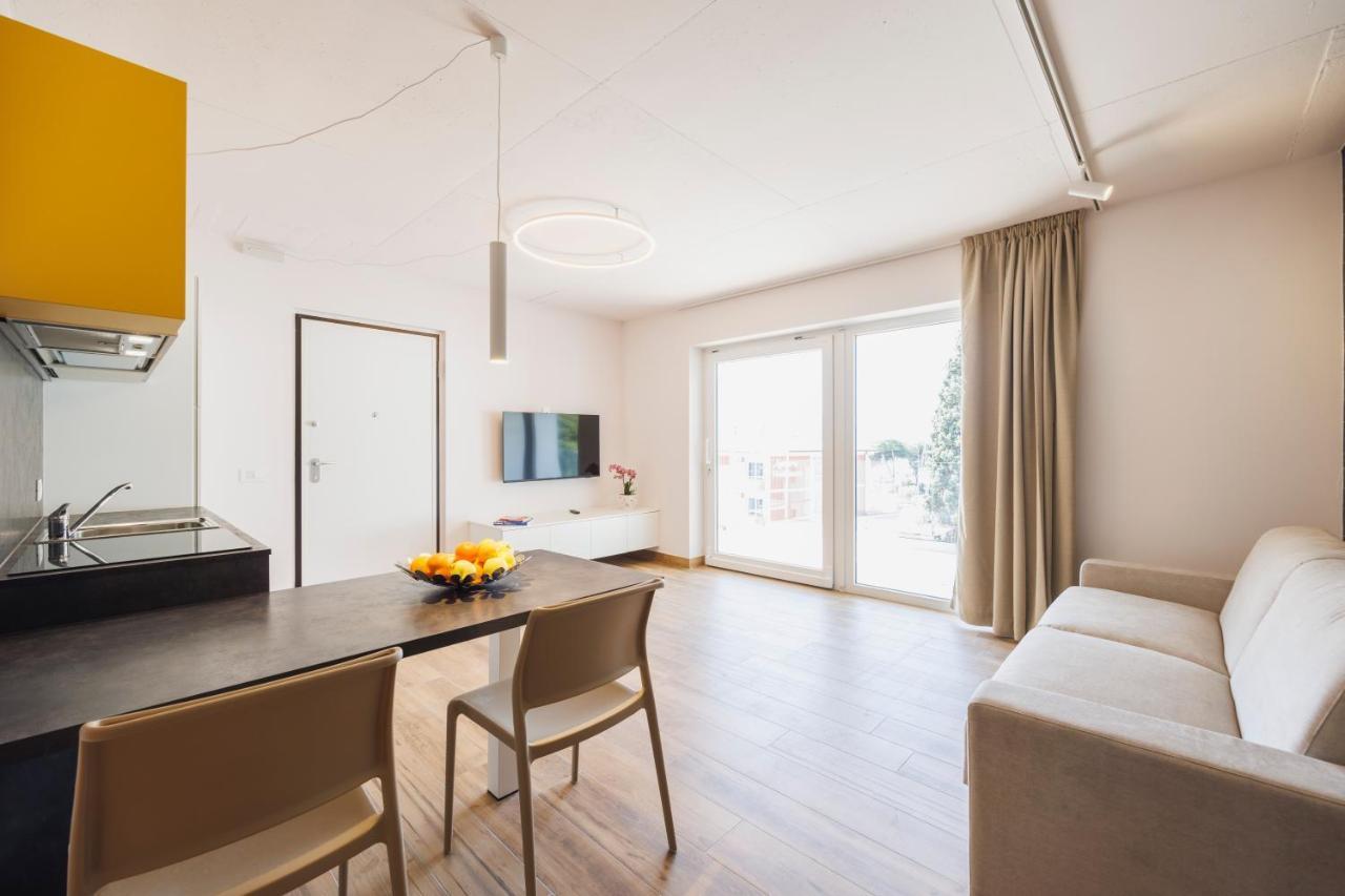 Lake Side Suites Рива-дель-Гарда Екстер'єр фото
