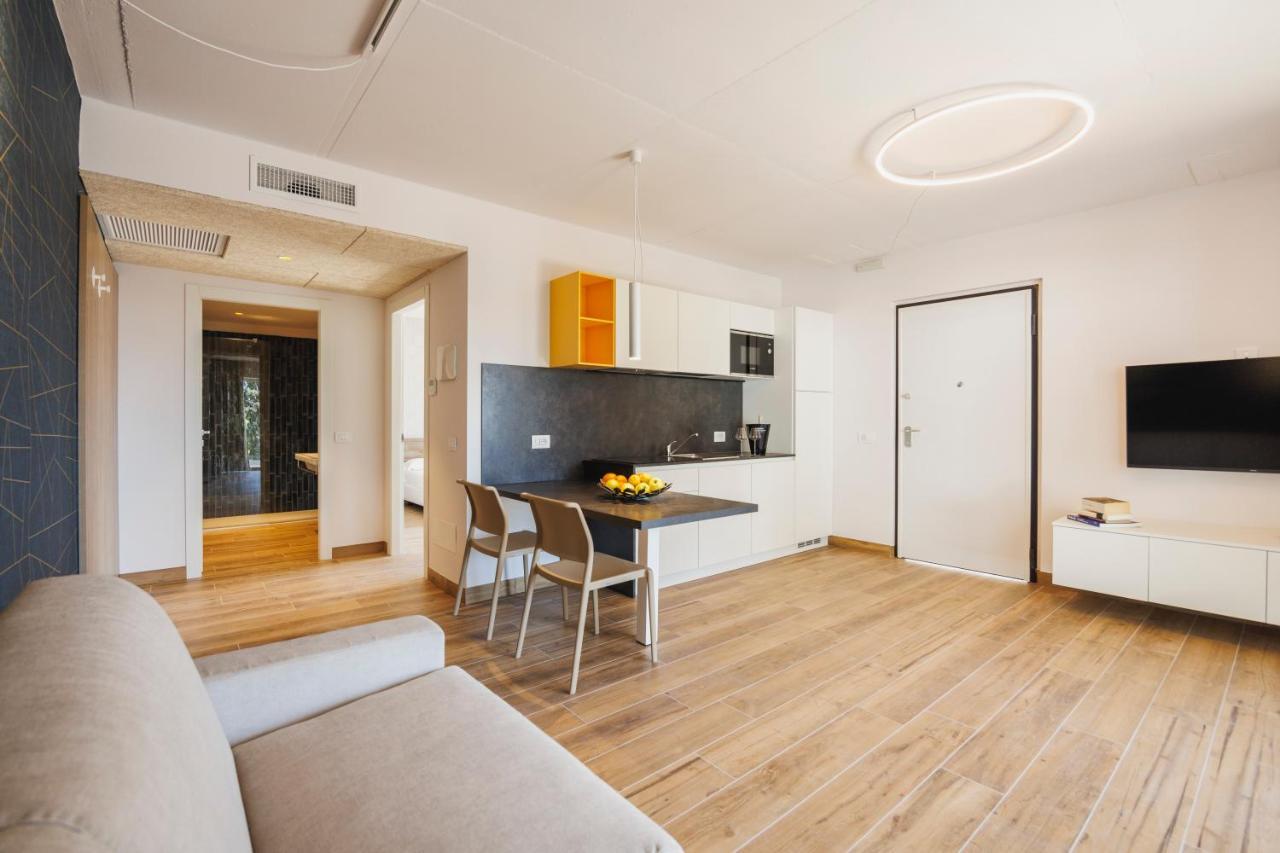 Lake Side Suites Рива-дель-Гарда Екстер'єр фото